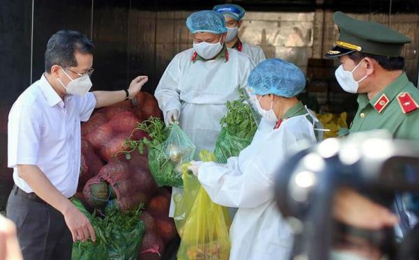Lo trước cái lo của dân, vui sau niềm vui của dân