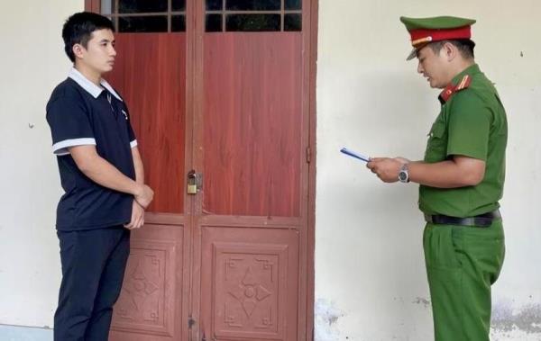 Đạo chích ở cùng xã
