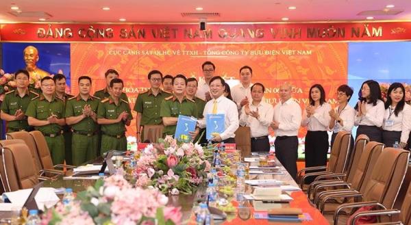 Phối hợp thúc đẩy triển khai Đề án 06 của Chính phủ