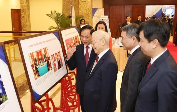 Đường lối đối ngoại cây tre Việt Nam ngày càng được thừa nhận rộng rãi