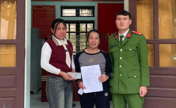 Nhặt được 29 triệu đồng khi đi làm đồng