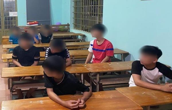 Ngăn chặn học sinh tụ tập đánh nhau