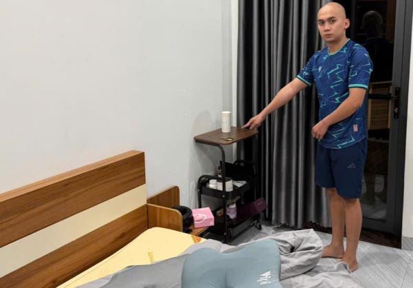 Chúa chổm chôm đồng hồ tiền tỷ của bạn