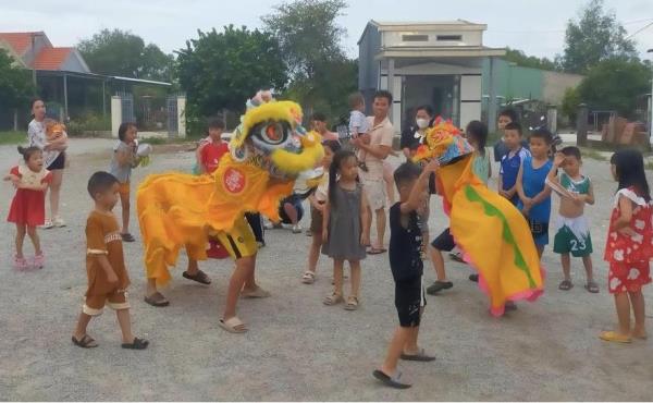 Trung thu xóm tôi - một nét văn hóa truyền thống