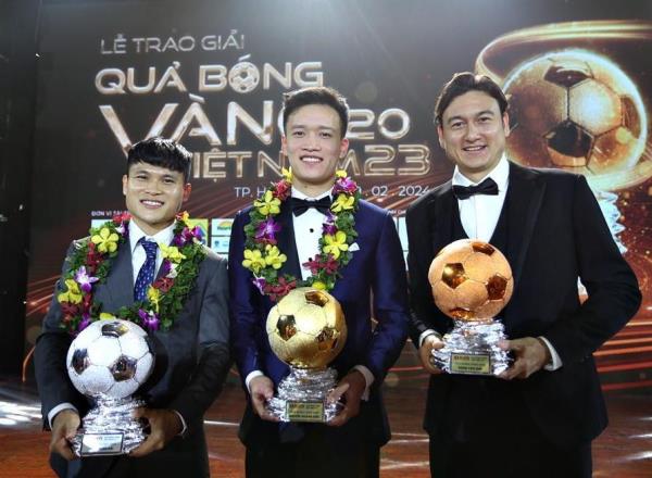 Hoàng Đức, Kim Thanh và Đức Hòa đoạt Quả bóng Vàng Việt Nam 2023