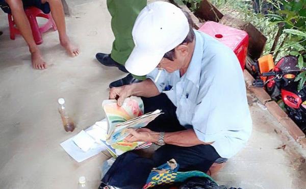 Phát hiện lang băm bán thuốc đểu