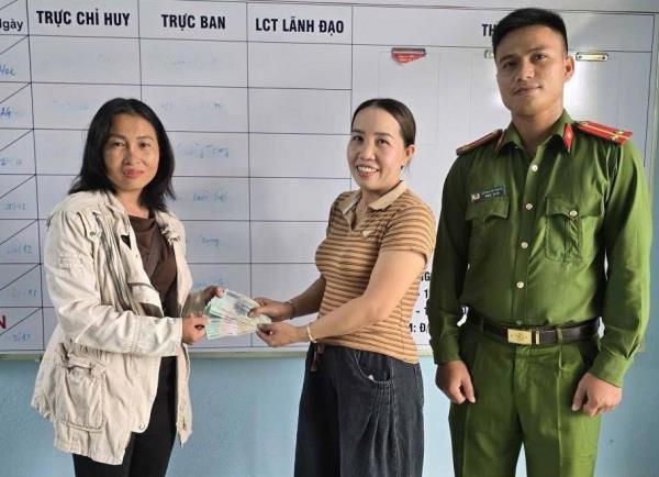 Chị Phương làm việc tốt