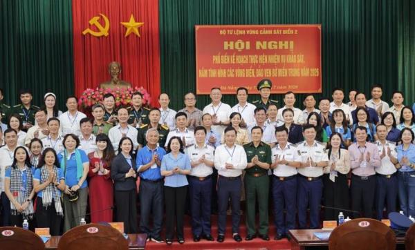Khảo sát, nắm tình hình các vùng biển, đảo ven bờ miền Trung