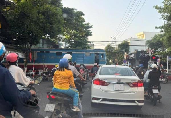 Đi đâu mà vội mà vàng