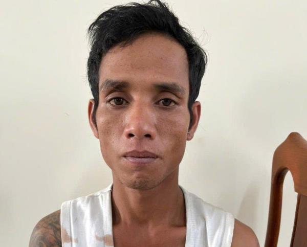 Đạo chích phố núi sa lưới