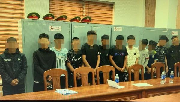 18 đối tượng chạy xe máy tốc độ cao rượt đánh người khiến nạn nhân gặp tai nạn tử vong