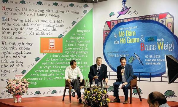 Thơ, ảnh và tình yêu Việt Nam của một cựu binh Mỹ