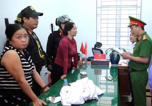 Bắt 2 đối tượng kích động gây rối trật tự