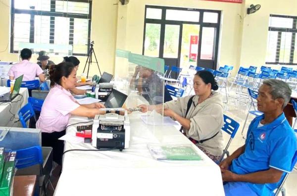 Tiếp sức giấc mơ giảng đường