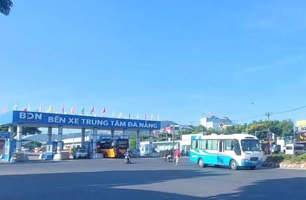 Xe buýt thành... xe rề