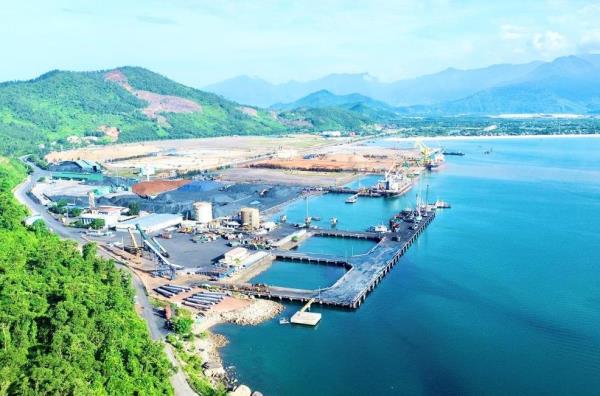Huế thúc tiến độ các dự án cảng và logistics tại Chân Mây