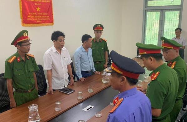 Hé lộ nguyên nhân Phó Chi cục Quản lý đất đai Quảng Nam bị bắt