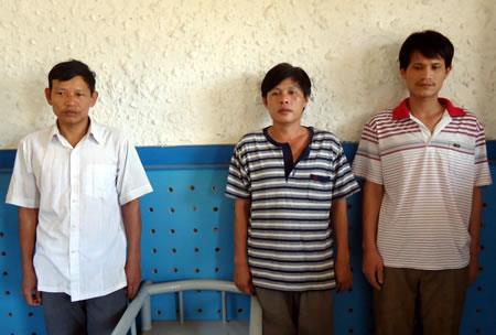 Nhóm bắt chó trọ tại quán cầy