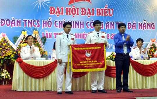 Đại hội đại biểu đoàn TNCS Hồ Chí Minh CATP Đà Nẵng lần thứ XII, nhiệm kỳ 2012-2017: Đoàn kết, sáng tạo, xung kích, tình nguyện