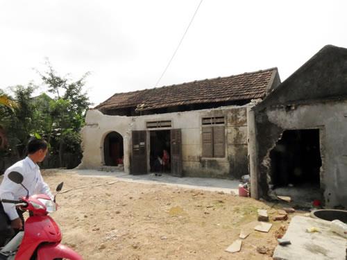 Chìm nổi phận phu trầm (2)