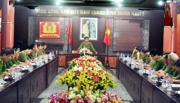 Lực lượng vũ trang chủ động giúp dân phòng chống, khắc phục hậu quả bão số 11