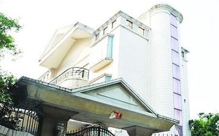 Quan chức Trung Quốc lãnh án vì nhận hối lộ