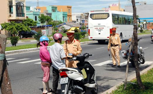 Rượu, bia và nỗi ám ảnh của người tham gia giao thông