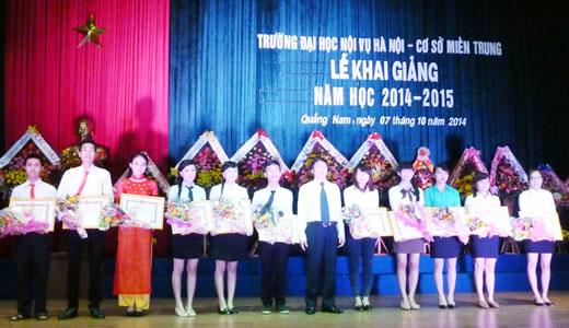 Trường ĐH Nội vụ Hà Nội tại miền Trung khai giảng năm học mới