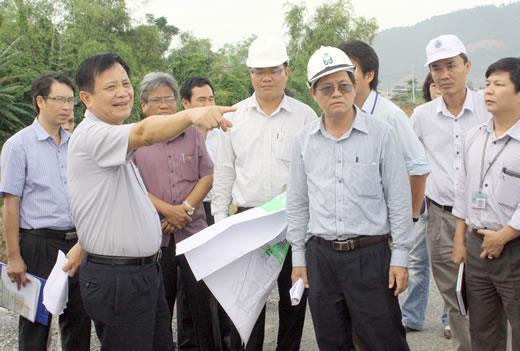 Lãnh đạo TP Đà Nẵng kiểm tra thực địa nợ đất tái định cư trên địa bàn Q. Cẩm Lệ