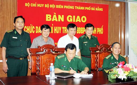 Bàn giao chức trách, nhiệm vụ Chỉ huy trưởng BĐBP TP Đà Nẵng