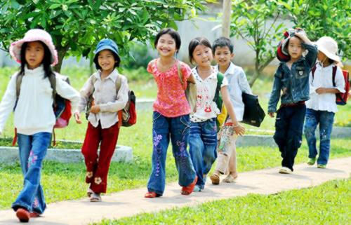 Tựu trường, ai còn nhớ không...