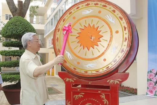 Các đồng chí lãnh đạo Đảng, Nhà nước dự khai giảng năm học mới 2014- 2015