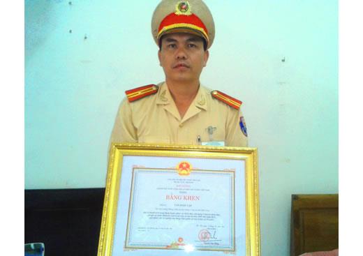 Chiến sĩ CSGT chuyên bắt tội phạm