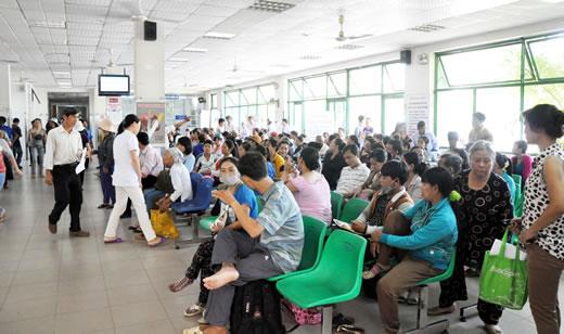 Tạo điều kiện để người tham gia BHYT được hưởng quyền lợi khám, chữa bệnh
