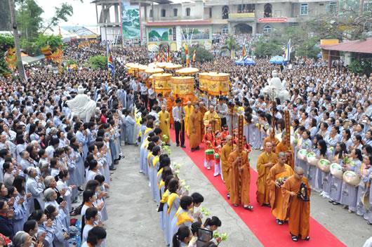 Ngày 5-4, khai hội Quán Thế Âm - Ngũ Hành Sơn 2015