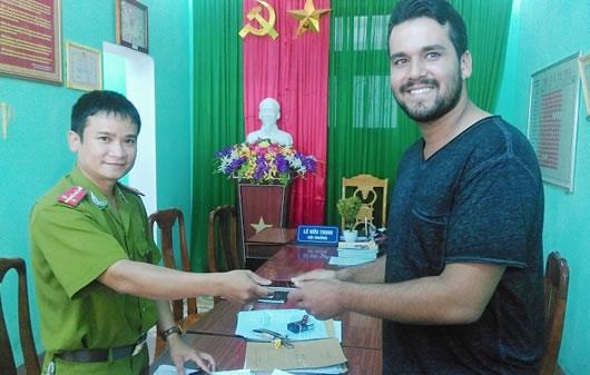 Dễ ngươi, khó… ta