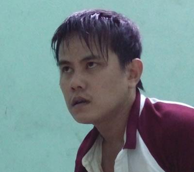 Giận vợ, đi trộm để nuôi bồ