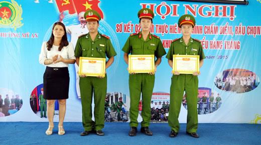 Chấm điểm, bầu chọn CSKV tiêu biểu hàng tháng