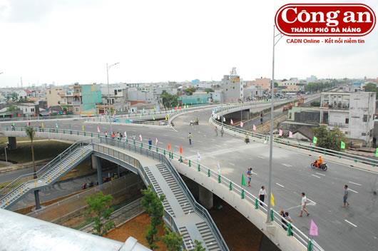 Chiêm ngưỡng công trình Nút giao thông khác mức Ngã ba Huế