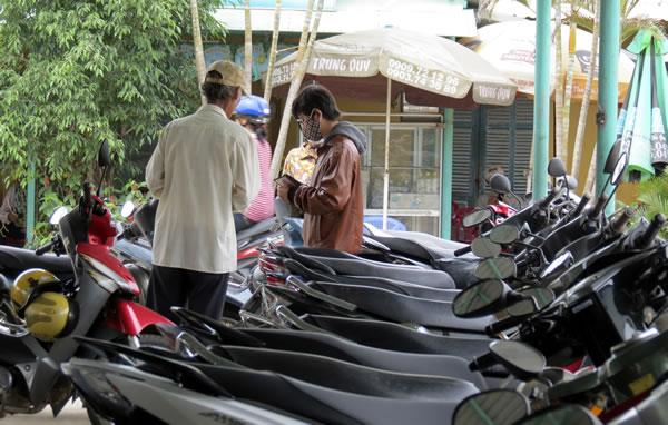 Văn minh từ... việc giữ xe