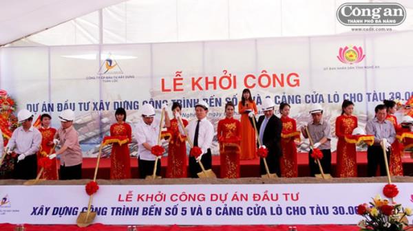 Khởi công dự án đầu tư xây dựng bến số 5, số 6 Cảng Cửa Lò