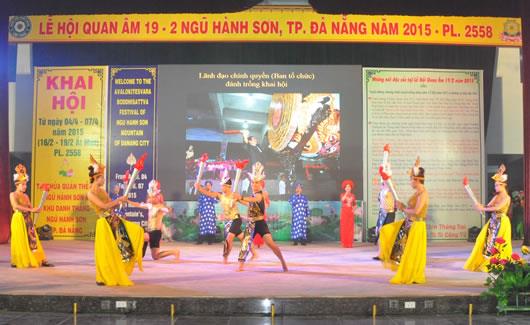Lễ hội Quán Thế Âm Ngũ hành Sơn năm 2015: Trăm hoa sen năm màu mở hội