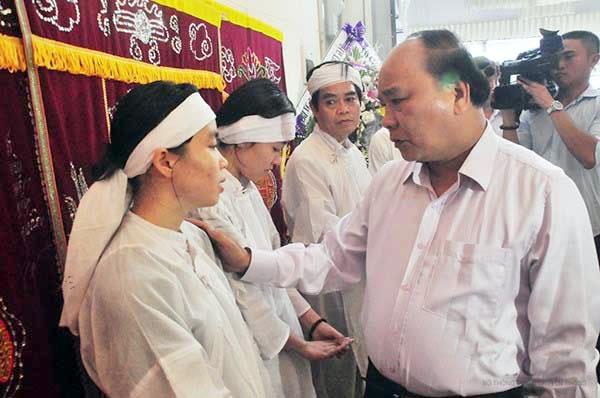 Phó Thủ tướng Nguyễn Xuân Phúc yêu cầu điều tra, xử lý nghiêm minh