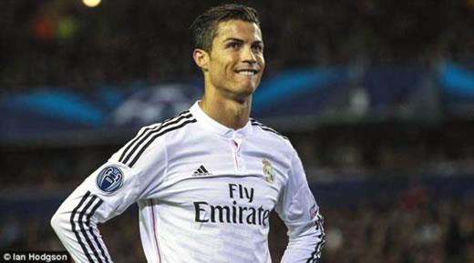 Ronaldo hãy bớt ích kỷ