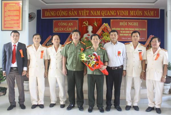 Tuyên dương nhiều điển hình tiên tiến trong phong trào thi đua Vì an ninh Tổ quốc