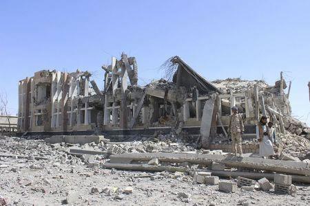 Saudi Arabia – Houthi đấu pháo qua biên giới