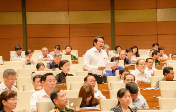 Đề nghị bãi bỏ một số khoản phí, lệ phí không phù hợp
