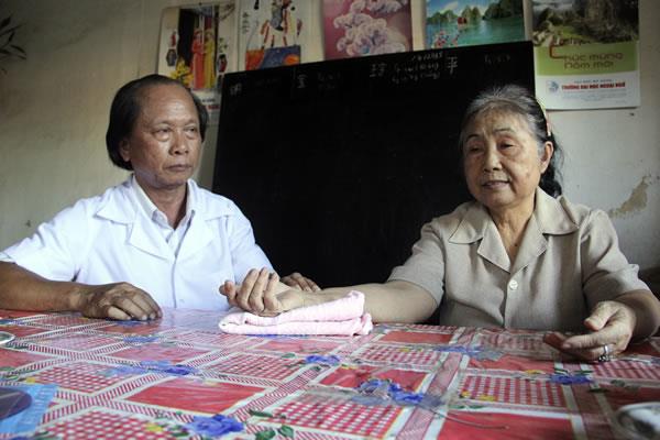 40 năm chữa bệnh miễn phí cho người nghèo