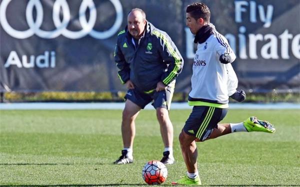 Ronaldo bật lại HLV Benitez