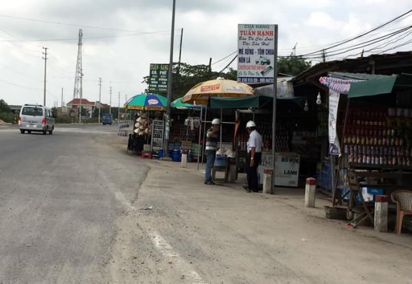 Giải phóng mặt bằng đủng đỉnh, QL1A chậm tiến độ